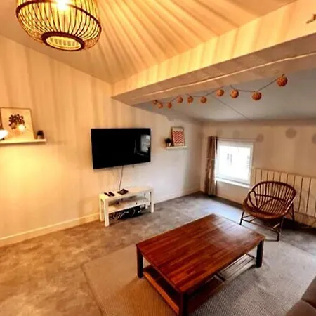 Centre Gare 4 Personnes Apartmán *